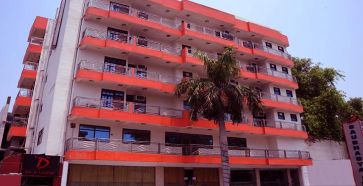 Oyo 1944 Saubhagya Hotel